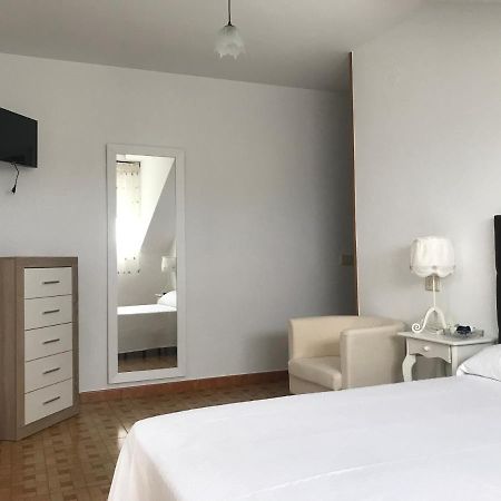 Hostal Casa Enrique Barres Экстерьер фото